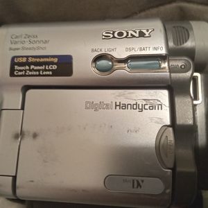 Sony Digital Video Camera Cassette Recorder Digital Handycam model dvr 19